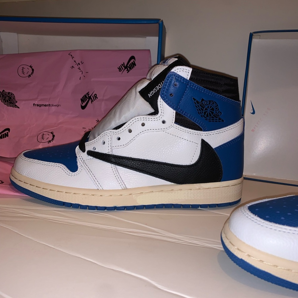 Travis Scott x Fragment Design x Air Jordan 1 Retro High OG SP Sail/Blk-Mil Blue